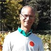 Soy un profesor apasionado de las ciencias exactas con amplia experiencia en la enseñanza de matemáticas, física y química. Ofrezco clases personalizadas y adaptadas a estudiantes de todas las edades, desde primaria hasta universitarios tempranos